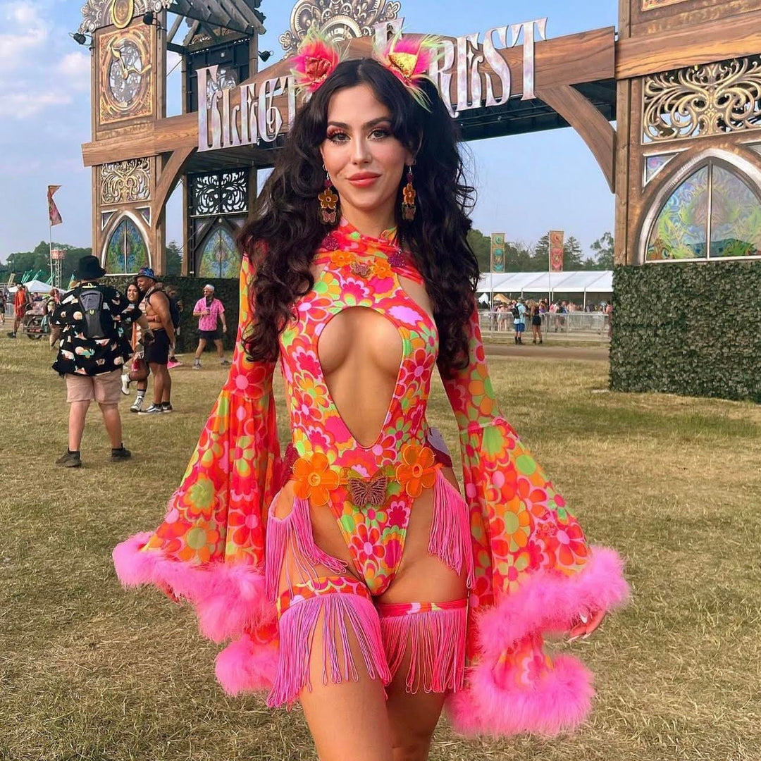 Cut out Bell Sleeve set