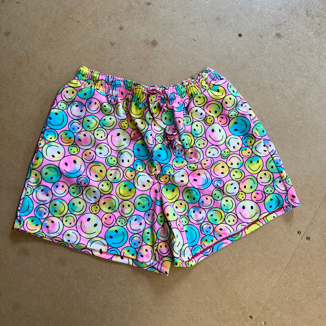 Smiley Shorts - M